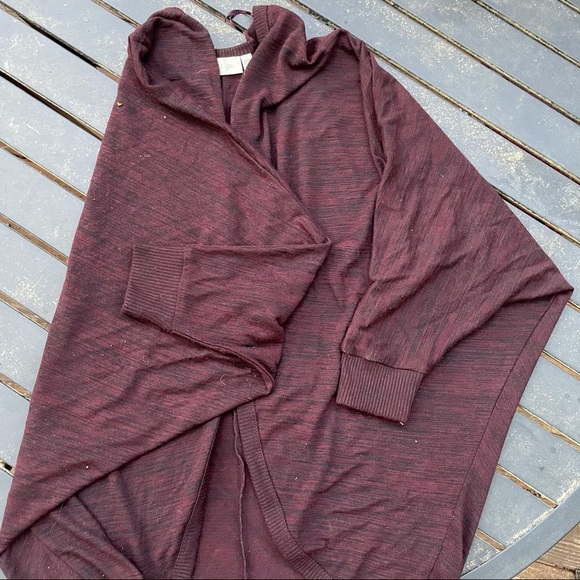 Red RD Style Cardigan - Picture 5 of 6